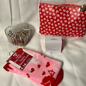 Valentine’s Day themed jewelry jar